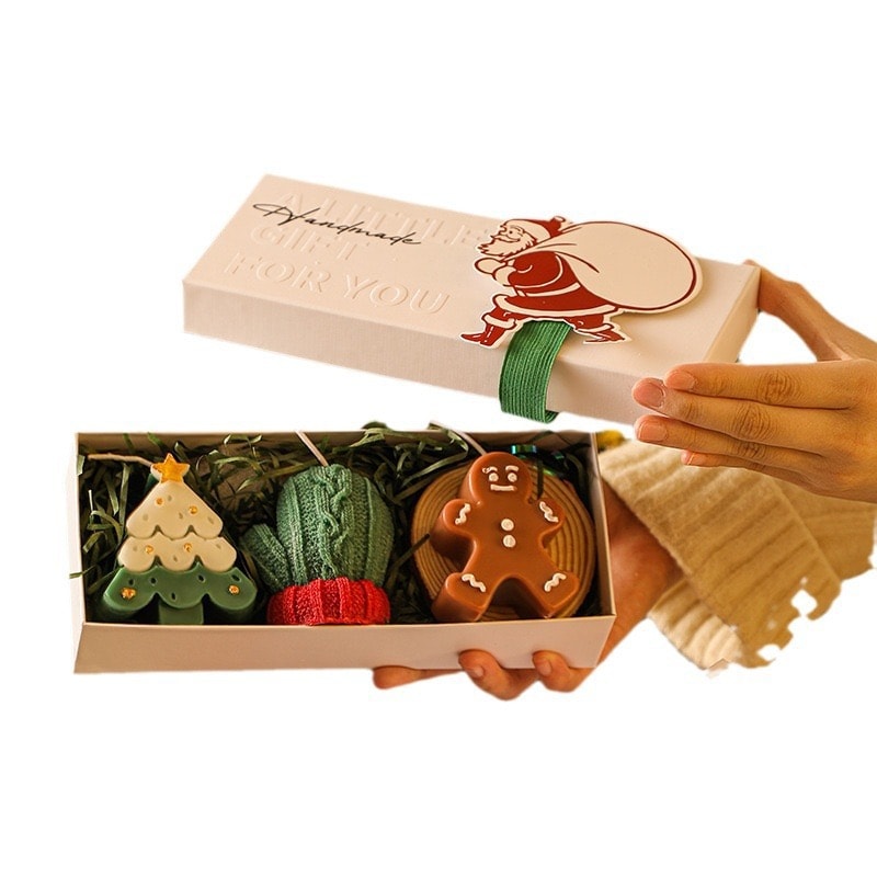 Tree, Mitten & Gingerbread Classic - Christmas candle gift box